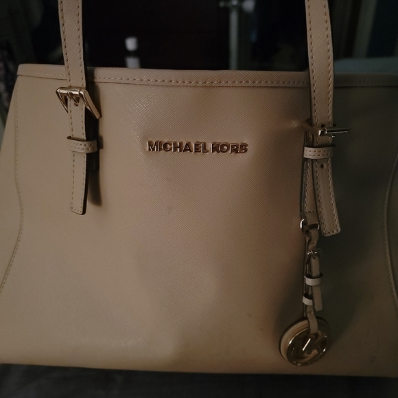 Authentic MK purse - Picture 1 of 6